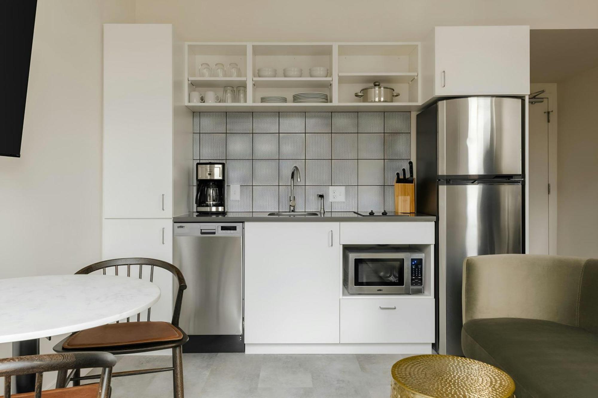Sonder By Marriott Bonvoy The Artesian Apartments Lohi Apartahotel
